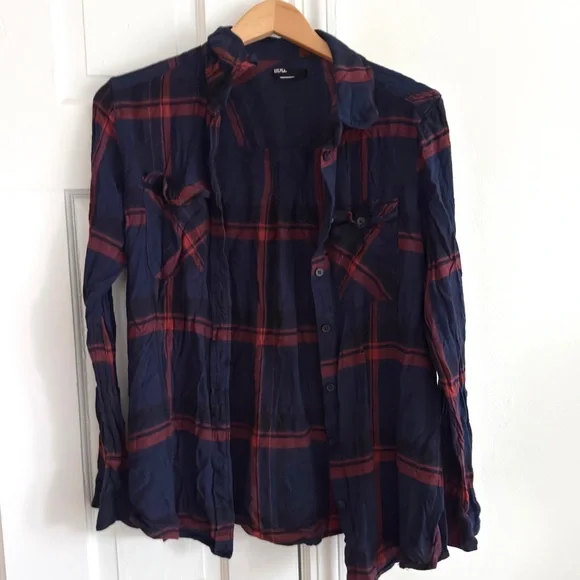 BDG ‘Waterfall’ Plaid Button-Down Shirt by Urban Outfitters I Women’s Size Small - Picture 7 of 8